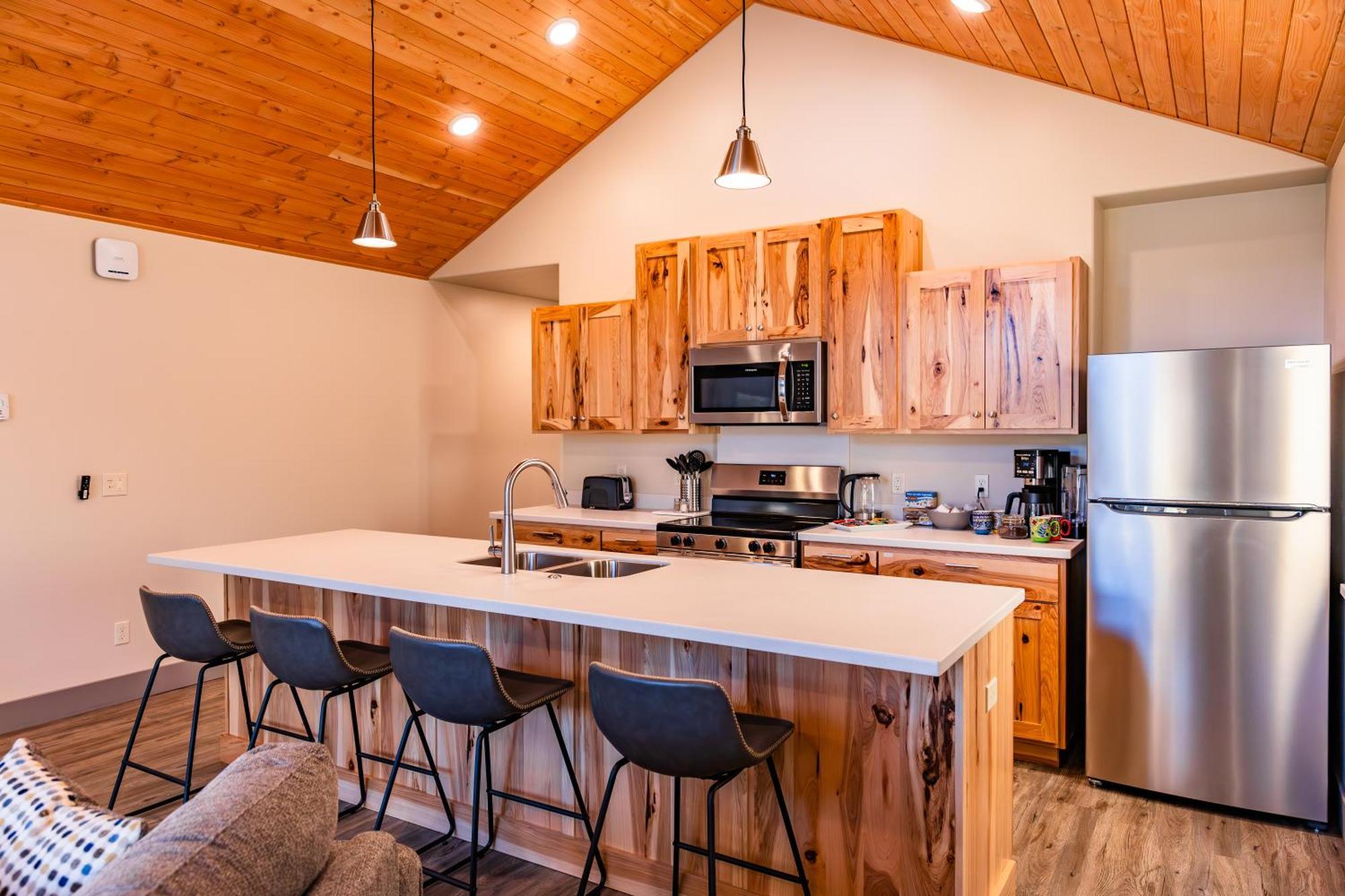 Lakeshore Lodging Suites Homer Εξωτερικό φωτογραφία
